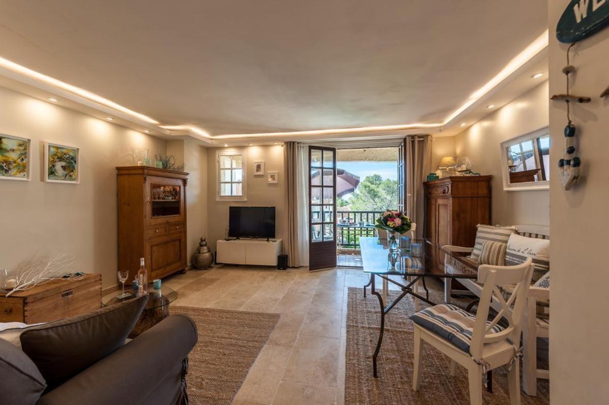 Appartement Le Poisson Bleu Saint-Raphael (Var) Exterior foto